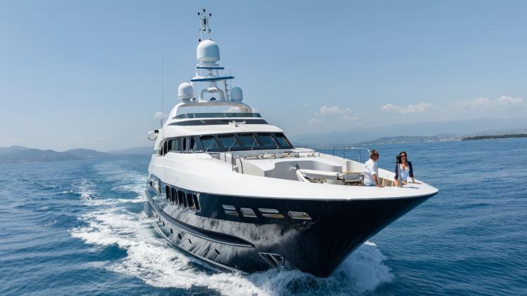 6tdzc_40m_yacht_for_sale.jpg