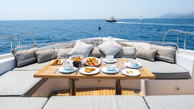 RKXcc_yacht_croisiere_luxe.jpg
