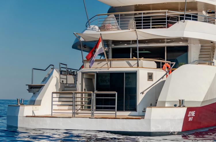 c661c_tly1v_philip_zepter_used_yacht_for_sale_50m_abys_yachting_5b.jpg
