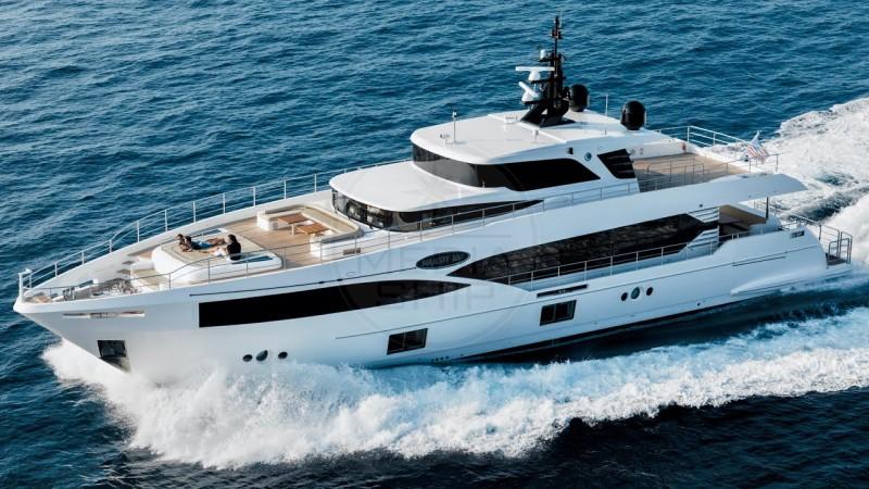 gulf craft Majesty 100